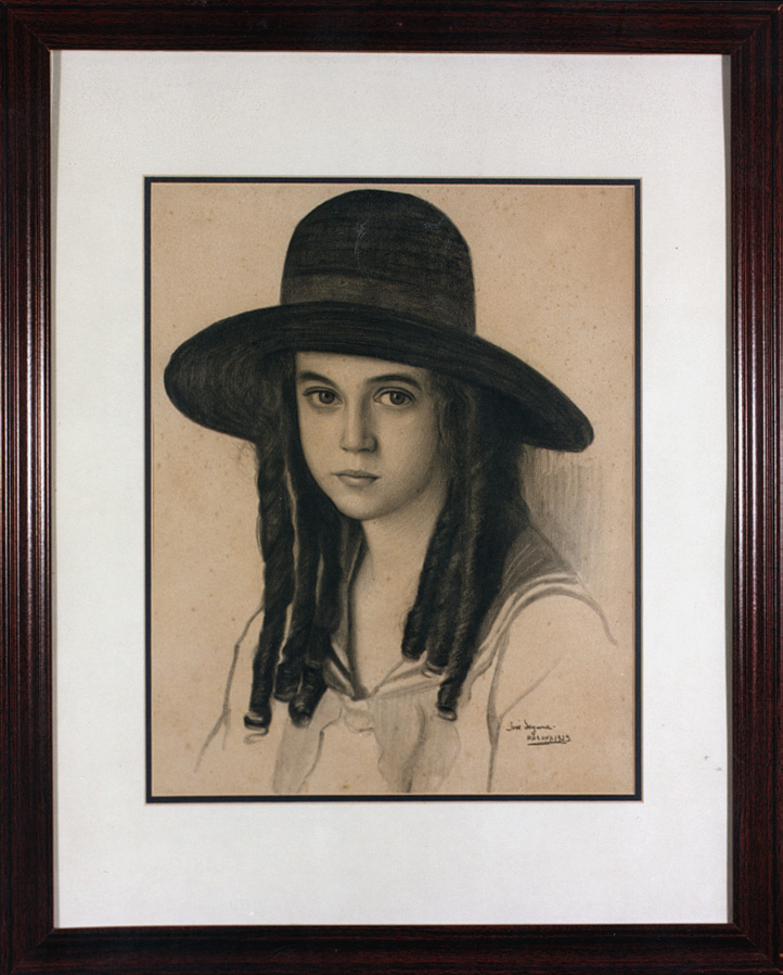 sombrero.JPG (215713 bytes)